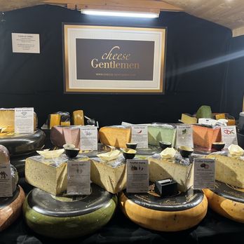 Weihnachtsmarkt - Am Hof - Farmers Market Near Me - Vienna, 9
