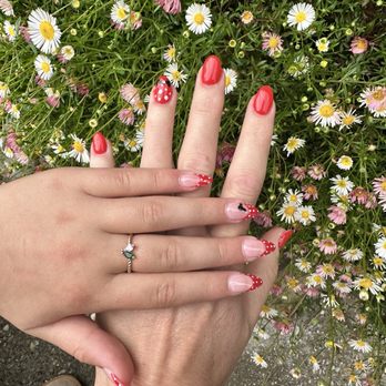 Almond Plaza Nails and Spa - Disney nails! - Nail Salons Near Me - Dublin, California