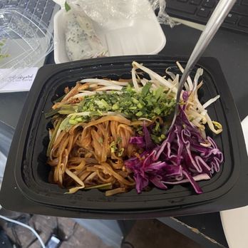 Rice & Noodles - Pad Thai - Desserts Near Me - Chicago, Illinois