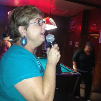 Ralph's Club & Grill - Bars Near Me - Tracy, California