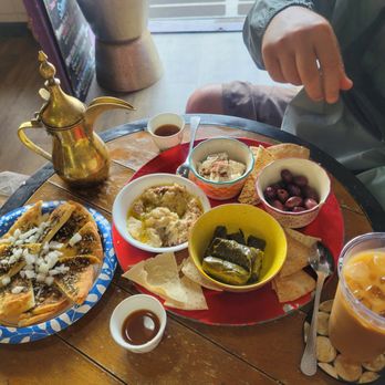 Mirage Art & Coffee - Round 1: Saudi coffee, Meza plate, Za'atar bread, Honey Rose Latte - Cafes Near Me - Honolulu, Hawaii