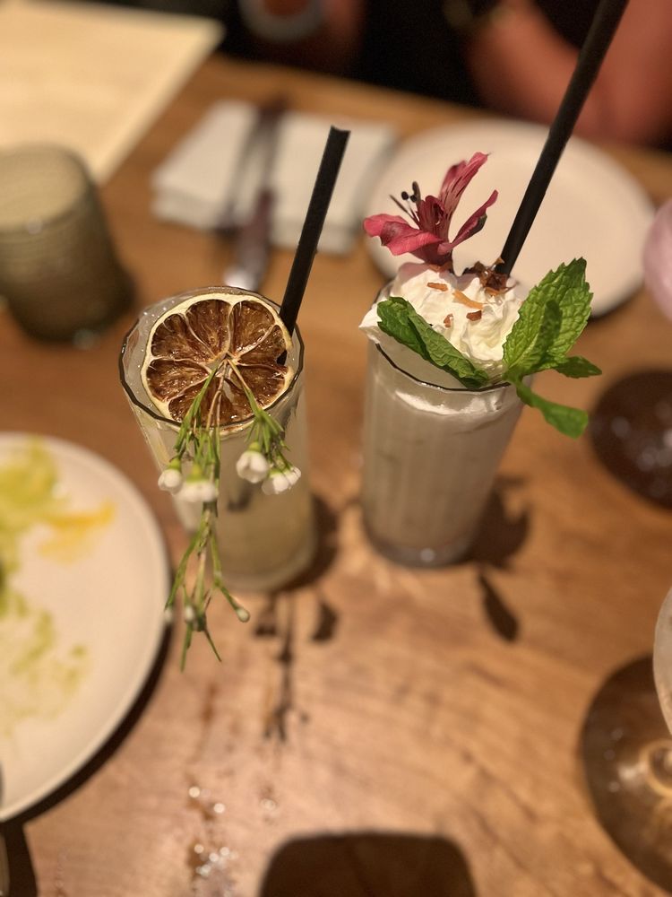 Altamirano Restaurant & Bar