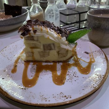 Emeril's Coastal - Banana cream pie - Seafood Near Me - Miramar Beach, Florida Emeril's Coastal - Banana cream pie - Seafood Near Me - Miramar Beach, Florida