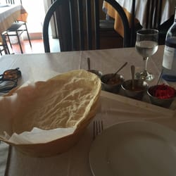 Delhi Spice - Complimentary papadum with 4 toppings.