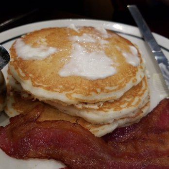 Corner Bakery Cafe - Cafes Near Me - Fresno, California