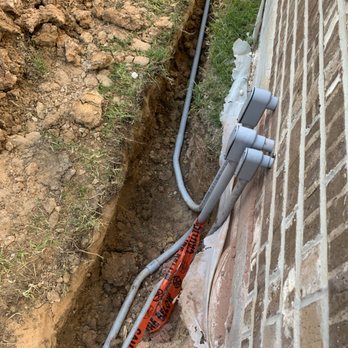 Genuine Electrical Services - Conduit for outdoor plugs and lights - Electricians Near Me - La Marque, Texas Genuine Electrical Services - Conduit for outdoor plugs and lights - Electricians Near Me - La Marque, Texas