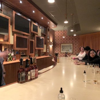Evan Williams Bourbon Experience - 60's tasting lounge - Tours Near Me - Louisville, Kentucky Evan Williams Bourbon Experience - 60's tasting lounge - Tours Near Me - Louisville, Kentucky