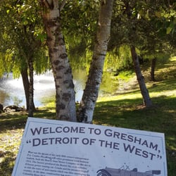 Gresham Station Shopping Center