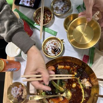 3rd Mom Hot Pot Downtown - After pic shared bowl of good eats. - Hot Pot Near Me - Toronto, Ontario 3rd Mom Hot Pot Downtown - After pic shared bowl of good eats. - Hot Pot Near Me - Toronto, Ontario