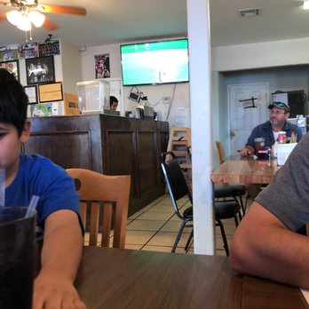 Lee Roy's Chicken & Burgers - Hot Dogs Near Me - Edcouch, Texas Lee Roy's Chicken & Burgers - Hot Dogs Near Me - Edcouch, Texas