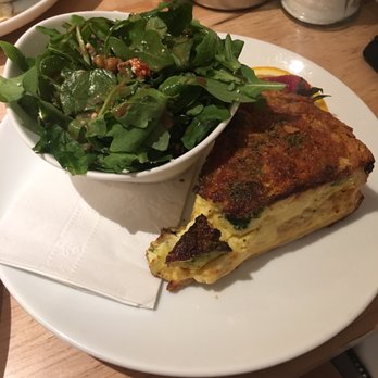 Emma's Country Kitchen - Quiche and salad - Breakfast & Brunch Near Me - Toronto, Ontario