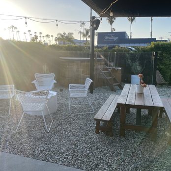 The Green Room Hotel - Hotels Near Me - Oceanside, California