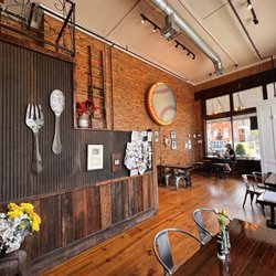 Lucy Lu's Coffee Cafe