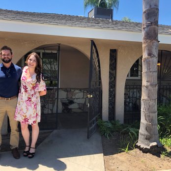 Arynne Broom - Realty Concepts - Arynne & Garrett in front of our new house! - Real Estate Agents Near Me - Fresno, California Arynne Broom - Realty Concepts - Arynne & Garrett in front of our new house! - Real Estate Agents Near Me - Fresno, California
