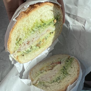 Break Bread - Pearl - The half Jimmy Pesto (nice quick snack/small lunch to tide me over til I got home after errands) - Delis Near Me - Portland, Oregon Break Bread - Pearl - The half Jimmy Pesto (nice quick snack/small lunch to tide me over til I got home after errands) - Delis Near Me - Portland, Oregon
