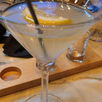Martini Me Charleston - MM Lemon Drop Martini - Tapas Bars Near Me - North Charleston, South Carolina