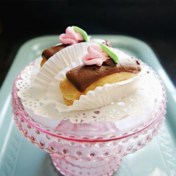 David Burke's Dixie Lee Bakery - mini eclairs - Bakeries Near Me - Keansburg, New Jersey David Burke's Dixie Lee Bakery - mini eclairs - Bakeries Near Me - Keansburg, New Jersey