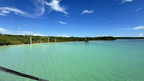 Laguna de Kaan Luum by null