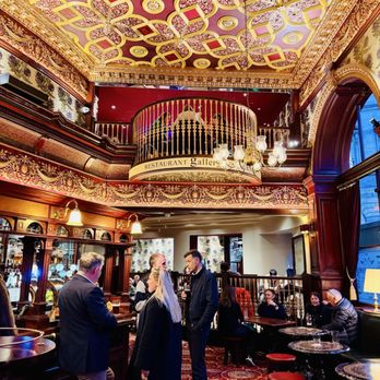 Guildford Arms - Pubs Near Me - Edinburgh, EDH