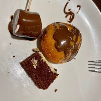 Harvest Buffet - Marshmallow covered in chocolate, sweet bun (covered in chocolate) and coffee cake - Buffets Near Me - Tacoma, Washington Harvest Buffet - Marshmallow covered in chocolate, sweet bun (covered in chocolate) and coffee cake - Buffets Near Me - Tacoma, Washington