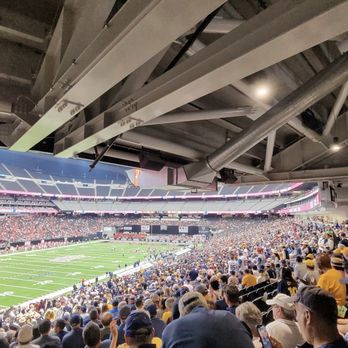 Allegiant Stadium - Allegiant Stadium - Stadiums & Arenas Near Me - Las Vegas, Nevada Allegiant Stadium - Allegiant Stadium - Stadiums & Arenas Near Me - Las Vegas, Nevada