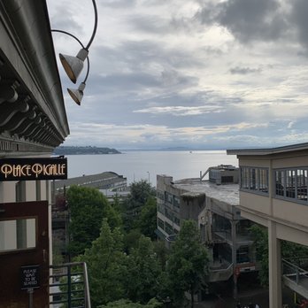 Zig Zag Cafe - New American Near Me - Seattle, Washington