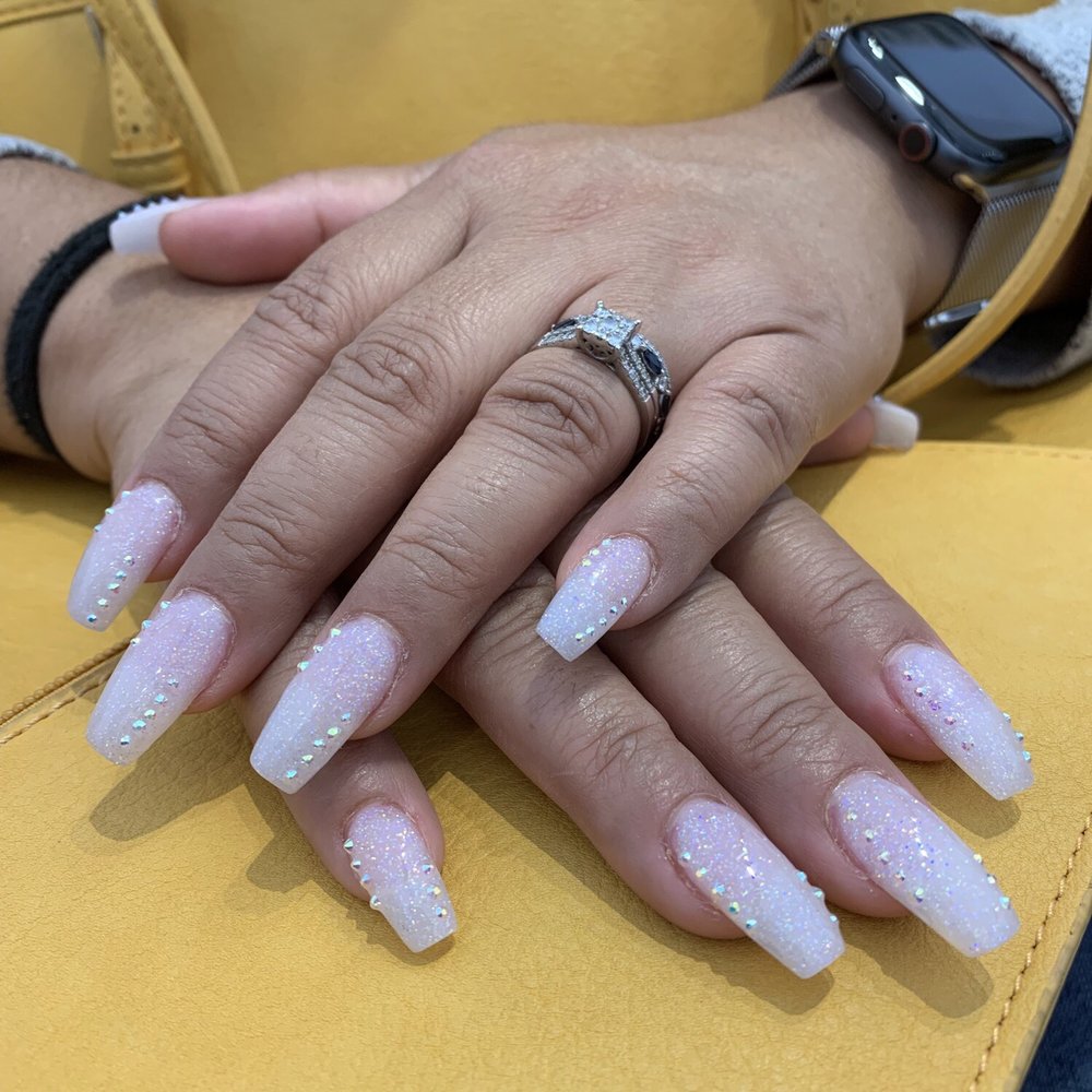 Ivy's Nails & Spa - Nail Salons Near Me - Temecula, California