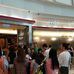 Queue at around 12 on a Sunday