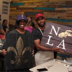 Restoration Nation DIY Studio - Couple makes New Orleans themed pallet signs for date night.