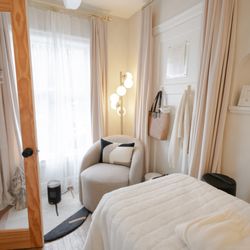 Golden Hour Skin - Welcome to Golden Hour Skin - a serene retreat crafted just for you.