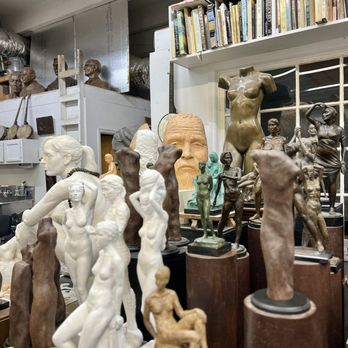 LeQuire Gallery - Behind the scenes in the artist's studio - Art Galleries Near Me - Nashville, Tennessee