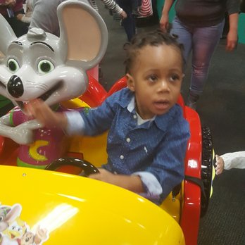 Chuck E. Cheese - Pizza Near Me - Brooklyn, New York Chuck E. Cheese - Pizza Near Me - Brooklyn, New York