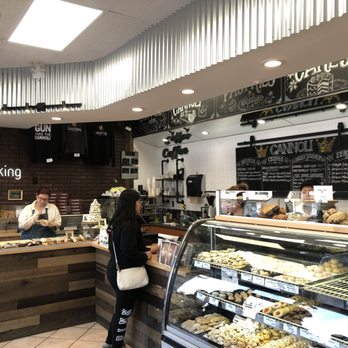 Italia Bakery - Bakeries Near Me - Vancouver, British Columbia