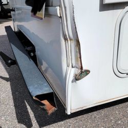 Camping World - Tucson - Forklift damage caused by Camping World