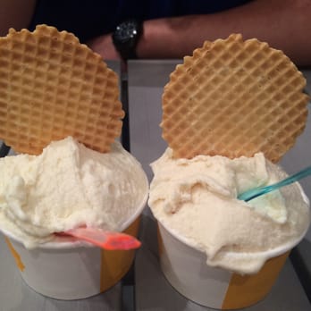 ILGelato Di Carlotta - Coconut and Amaretto Gelato - Desserts Near Me - Niagara Falls, Ontario