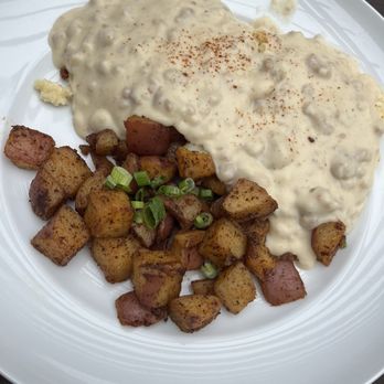 The Early Bird - Biscuits and Gravy: son said was good - Breakfast & Brunch Near Me - Ellensburg, Washington