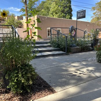 ViVO Contemporary Gallery - Entryway from Canyon Road - Art Galleries Near Me - Santa Fe, New Mexico ViVO Contemporary Gallery - Entryway from Canyon Road - Art Galleries Near Me - Santa Fe, New Mexico