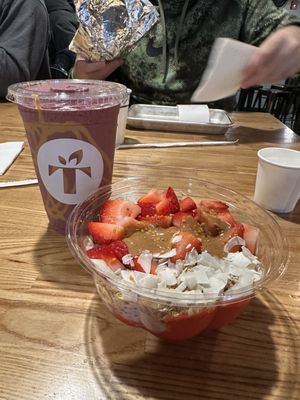 Thrive Juice Bar & Kitchen by null