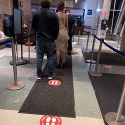 Shorelines Casino - The line up to check the vaccine passport