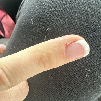Alberta Nails Spa - Cut her nails on multiple nails. Continuously told her it was her fault for moving she was "moving" to get away from the pain. - Nail Salons Near Me - Portland, Oregon
