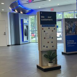 Chase Bank - Lobby
