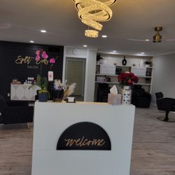 Split Ends Salon