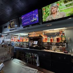 Waldo's - Bar