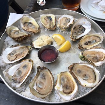 Bar Neon - Buck a shuck (you must order a dozen) and their special is every day from 5-7pm - Bars Near Me - Toronto, Ontario