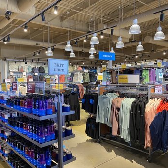 Columbia Factory Store - The woman's clothing selection was wonderful - Sports Wear Near Me - Phoenix, Arizona Columbia Factory Store - The woman's clothing selection was wonderful - Sports Wear Near Me - Phoenix, Arizona