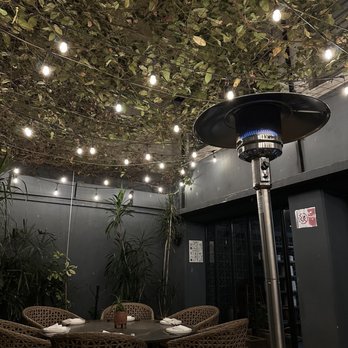 Yemanyá - Restaurants Near Me - México, D.F., DIF