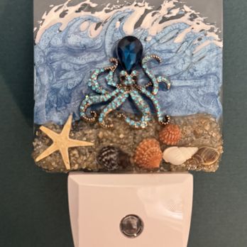 Reel Water Apparel & Graphics - my custom night light with real shells and sand - Home Decor Near Me - loxahatchee, Florida Reel Water Apparel & Graphics - my custom night light with real shells and sand - Home Decor Near Me - loxahatchee, Florida