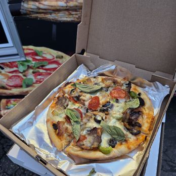 Slice & Wrap - Food Trucks Near Me - Timonium, Maryland Slice & Wrap - Food Trucks Near Me - Timonium, Maryland