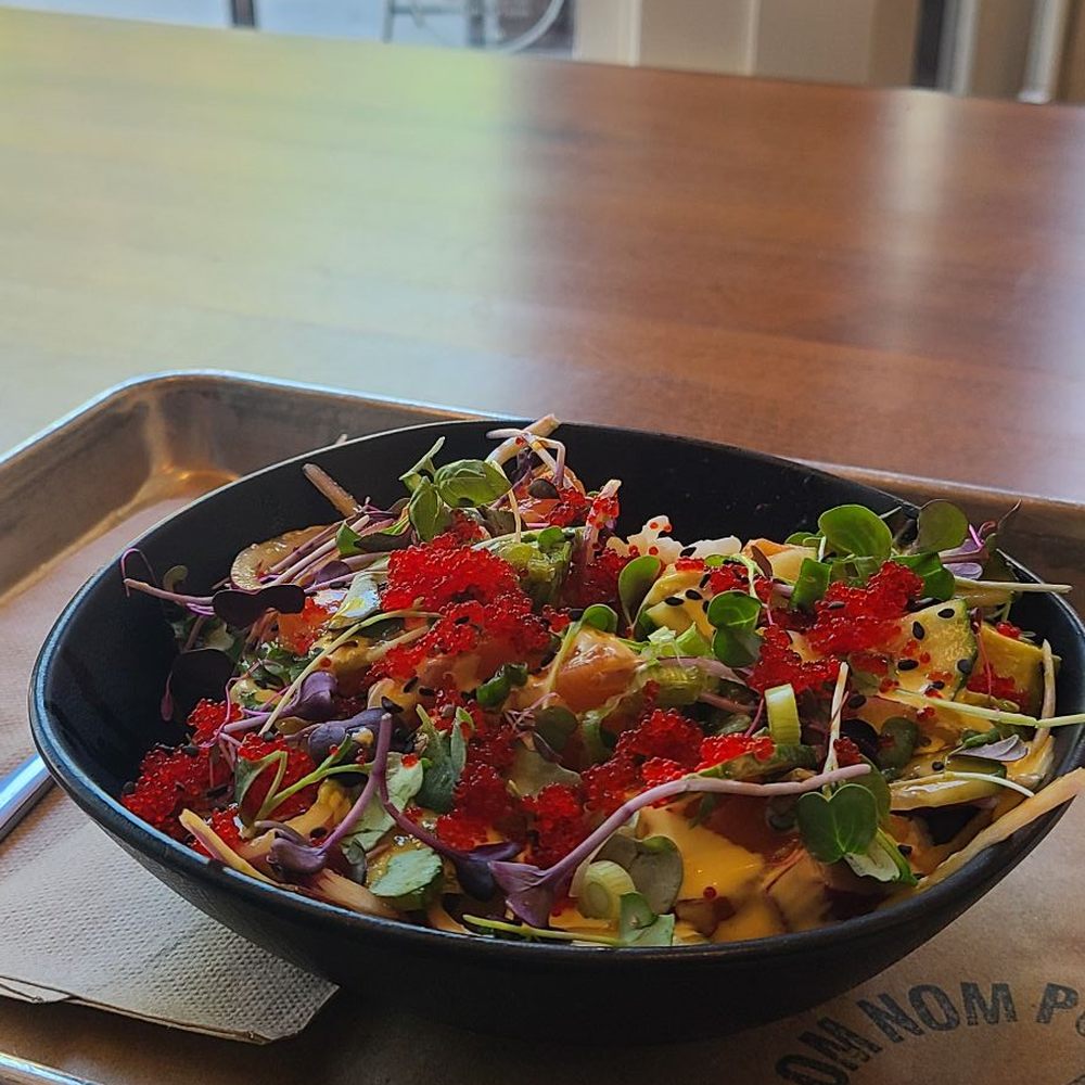 Nom Nom Poké Shop - tobiko bowl - Japanese Near Me - Savannah, Georgia