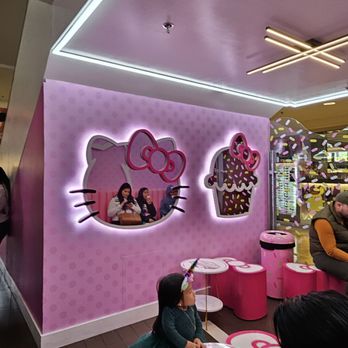 Hello Kitty Cafe - Themed Cafes Near Me - Las Vegas, Nevada Hello Kitty Cafe - Themed Cafes Near Me - Las Vegas, Nevada